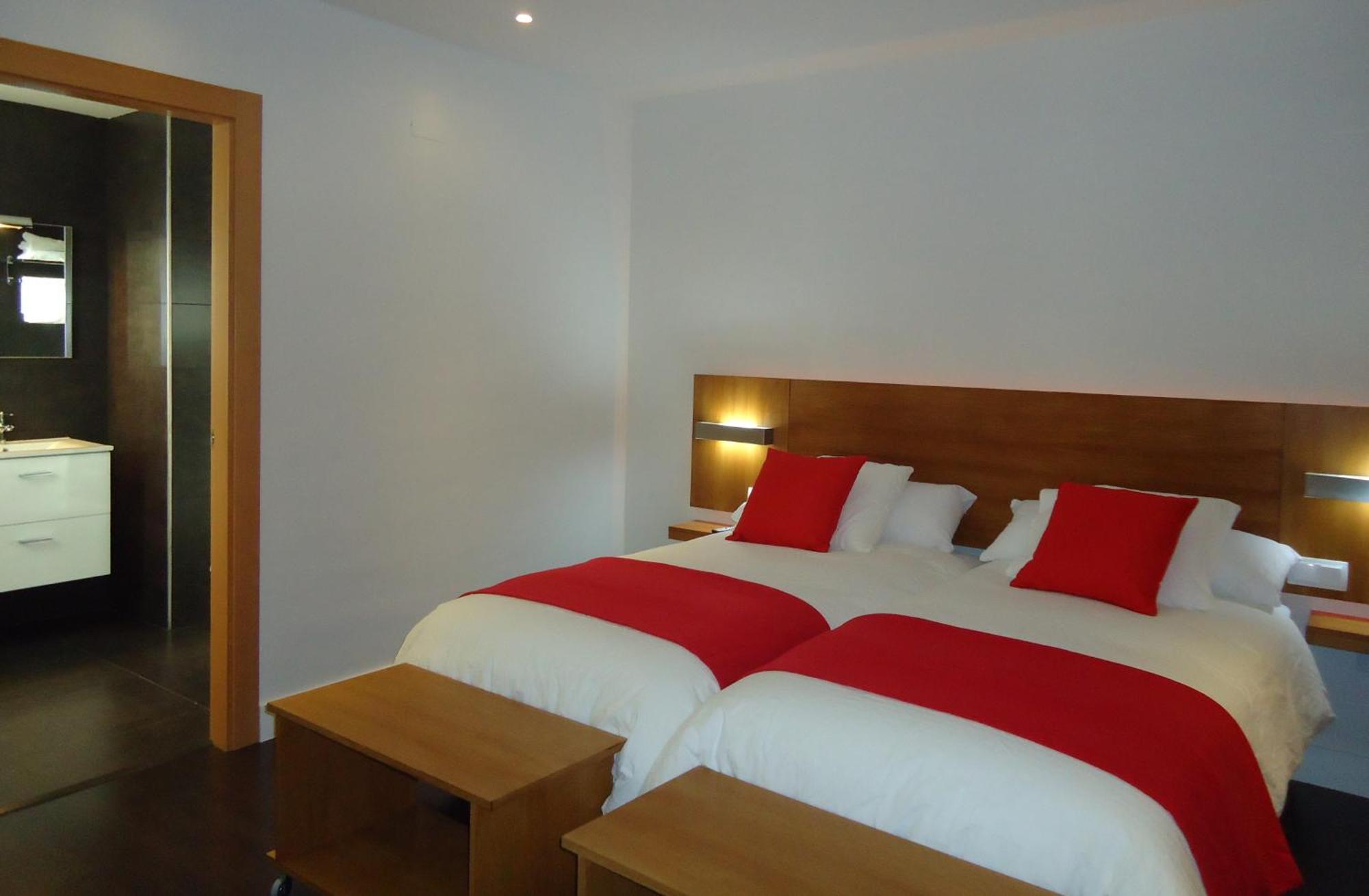 Apartamentos Turisticos Mauror Grenade Extérieur photo