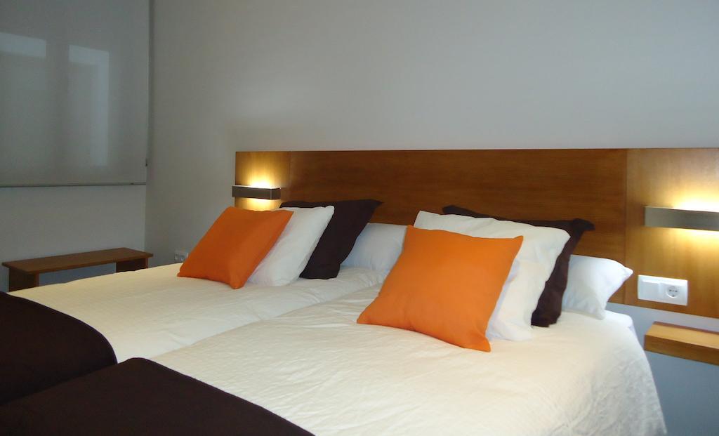 Apartamentos Turisticos Mauror Grenade Chambre photo